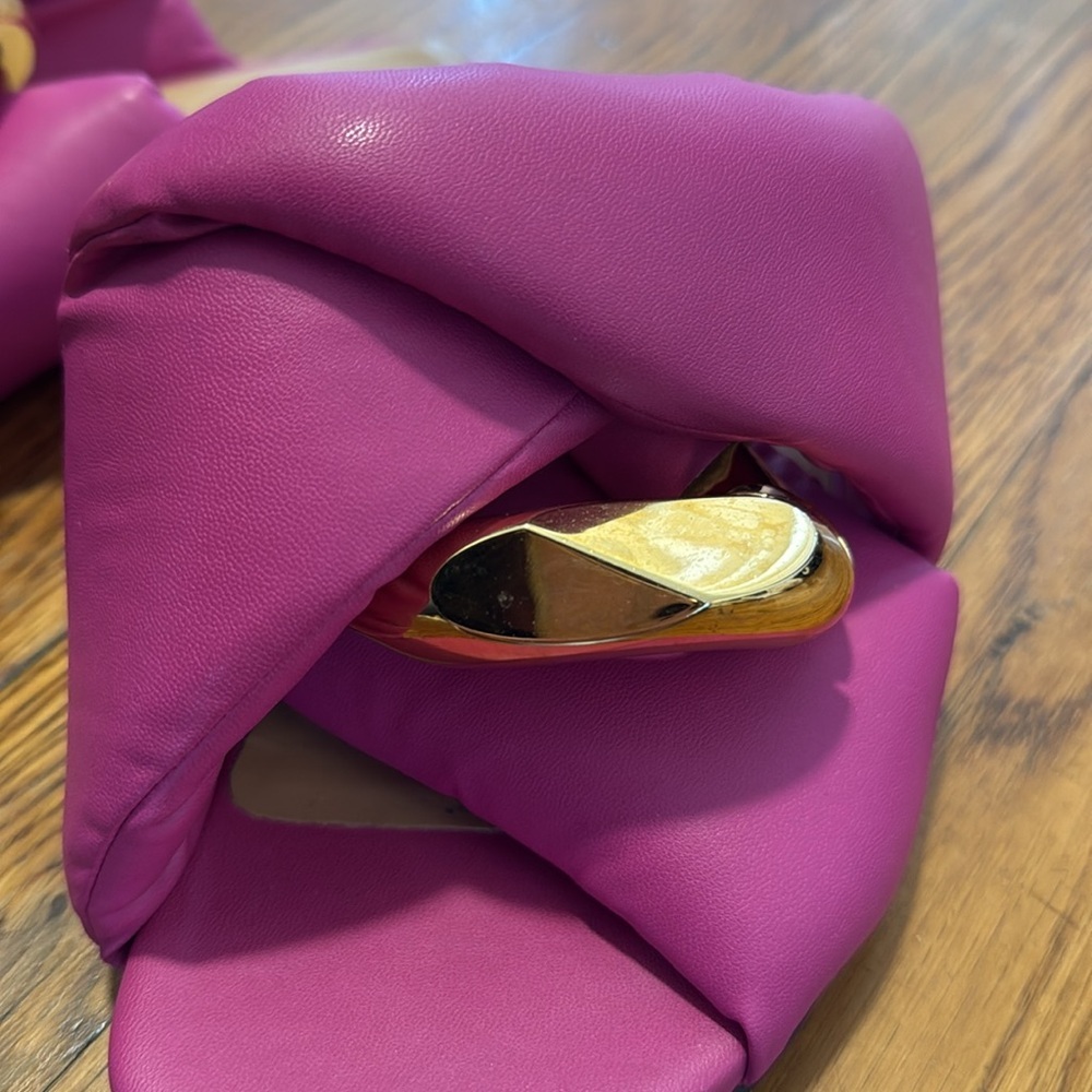 JW ANDERSON Chain flat sandals Hot Pink Knotted Slide Sandals with Gold Sz 6.5 - Picture 6 of 15